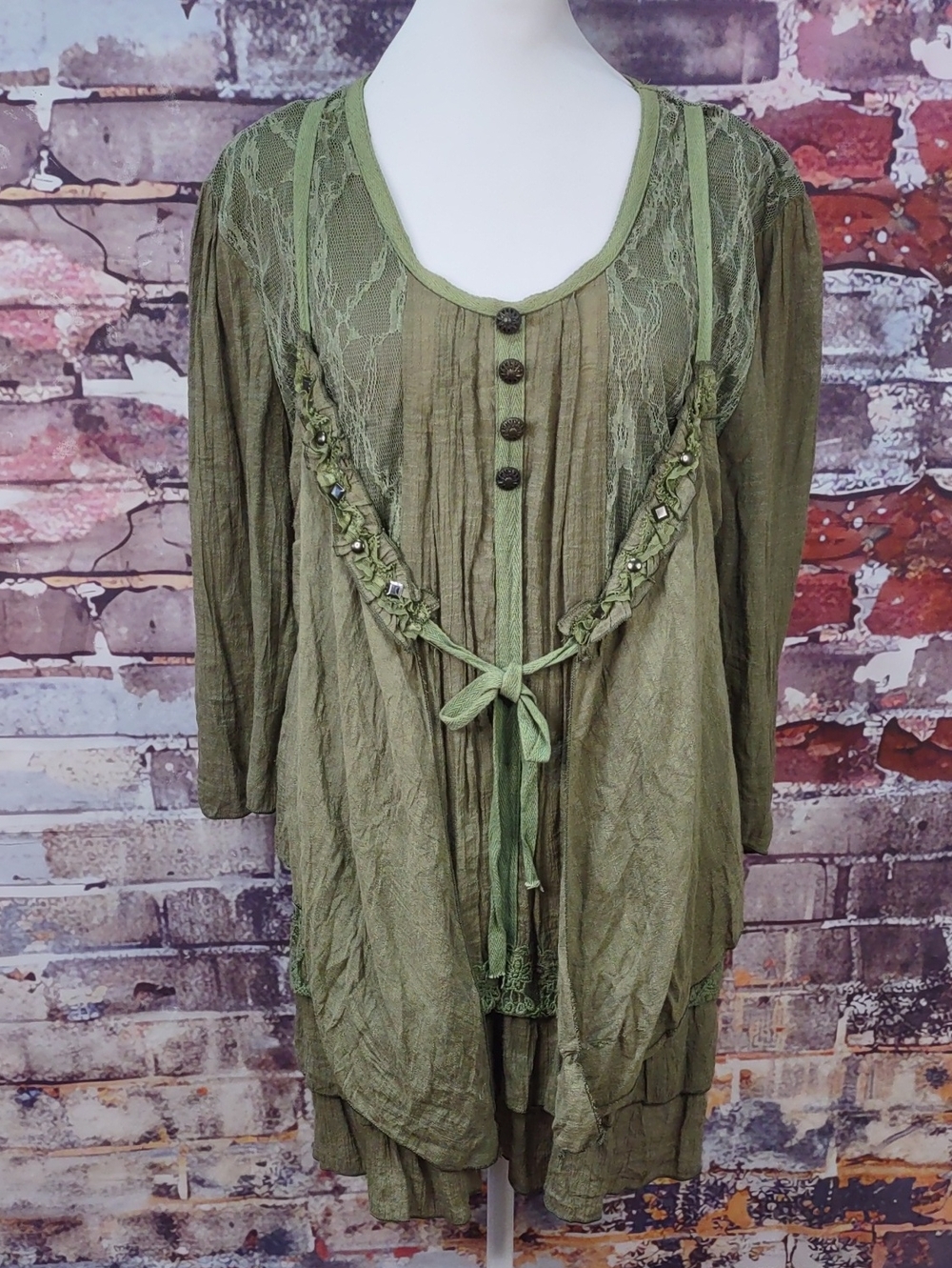 Layered Lace-Trim Tunic Top w/Attached Vest